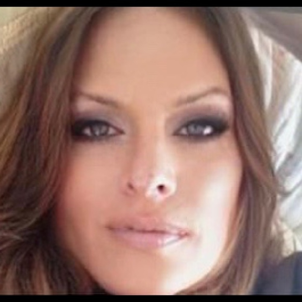 Meet your Posher, Stacy